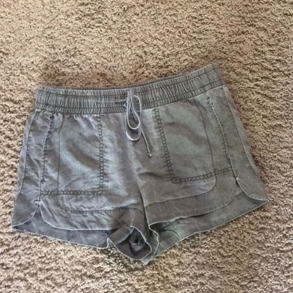 Express shorts